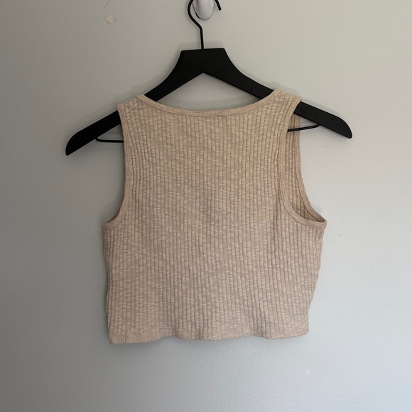 Top - Picture 3 of 4